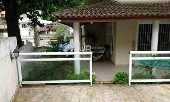 Imagem 2: Casa de 4 quartos com piscina na Freguesia