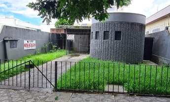 Imagem: Casa comercial situado no centro de Taubate