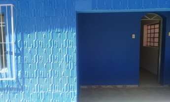 Imagem: Casa com 02 quartos com garagem Comercial