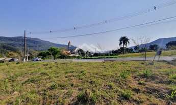 Imagem 2: Terreno plano em loteamento completo de Picada Café, na Serra Gaúcha