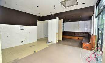 Imagem 7: Loja de esquina num dos endereços mais luxuosos de são Paulo