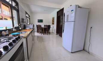 Imagem 5: Sobrado 04 dormitórios (01 suíte), á 190 metros da praia