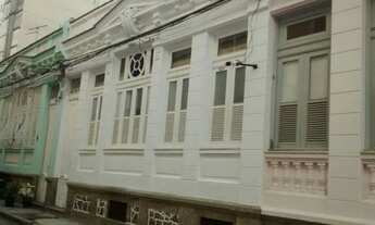 Imagem 2: Casarão de vila com terraço e possibilidade de expansão. Catete