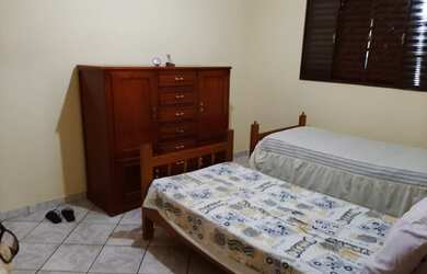 Imagem 4: Vende-se casa com salão na frente no Jardim Soraya