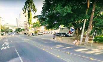 Imagem 2: Quarto para estudante em frente a UFSC