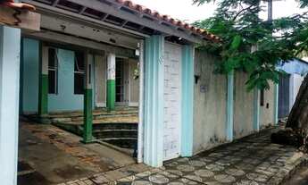 Imagem: Casa térrea com 03 dormitórios sendo uma