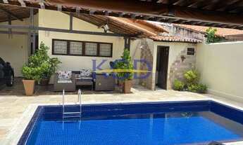 Imagem 5: Casa pra vendar em Rua ao lado do via direta com 4/4 e piscina