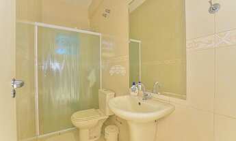 Imagem 6: Casa para venda possui 379 metros quadrados com 3 quartos em Santa Quitéria - Curitiba - P