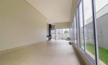 Imagem: Casa com 4 suítes à venda, 238 m² por