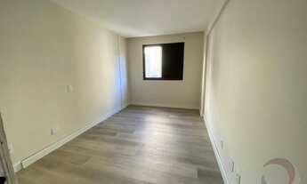 Imagem 3: Apartamento para venda com 109 metros quadrados com 3 quartos em Centro - Florianópolis