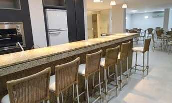 Imagem 3: 03 Suites, 02 Vagas, Churrasqueira, Rua Reta ao Mar! Centro