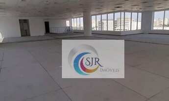 Imagem 1: Conjunto comercial com 535,00m², em vão livre, instalação de piso elevado para entrega, 4