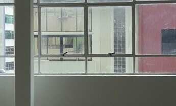 Imagem 3: Excelente salão a uma quadra da Rua José Paulino