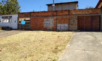 Imagem: Lote com kitnet St. Leste Universitário