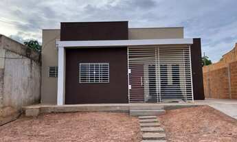 Imagem 6: Casa para Venda em Cuiabá, Dom Bosco, 3 dormitórios, 1 suíte, 2 banheiros, 4 vagas