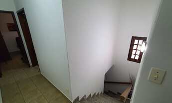 Imagem 5: Sobrado para venda possui 241 metros quadrados com 3 quartos em Jardim Pinhal - Guarulhos