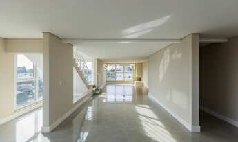 Imagem 2: CURITIBA - Apartamento Padrão - Ahú