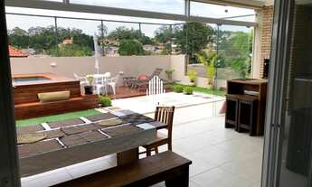 Imagem 5: Casa com 4 suítes e 4 vagas de Garagem