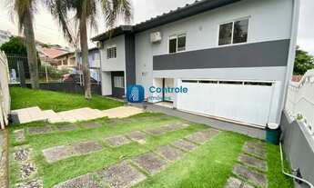 Imagem 2: Casa com 04 dormitórios no bairro Itaguaçu, em Florianópolis