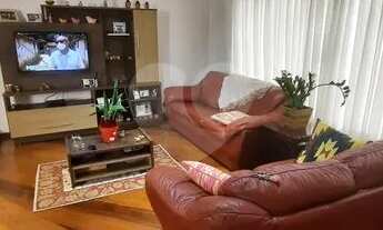 Imagem 4: Linda Casa no Tremembé, com 4 quartos sendo 3 suítes, todas com moveis planejados