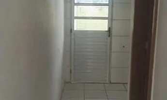 Imagem 2: Casa de condomínio para aluguel em Guaratiba possui 60 metros quadrados com 2 quartos