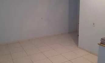 Imagem 5: Quarto grande com Banheiro próximo ao Roldão da Av. Cupecê