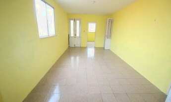 Imagem 6: Excelente casa residencial com 3 quartos, wc social, varanda, copa cozinha, área de serviç