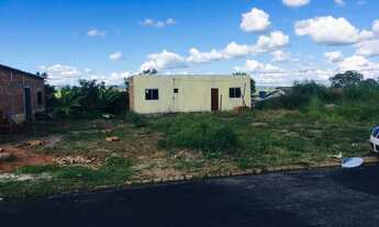 Imagem: Lote com barracão