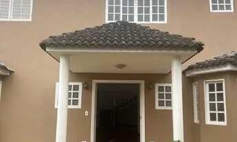 Imagem 4: Casa alto pardrão bolsão de interlagos 3 suites 4 vagas de garagem locação