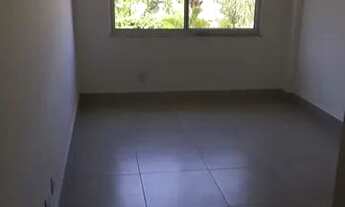 Imagem 2: Casa de condomínio para aluguel e venda possui 210 metros quadrados com 4 quartos