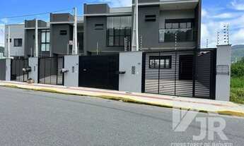 Imagem: Sobrado para venda com 3 suítes e 4 banheiros