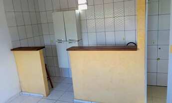 Imagem 5: Apartamento com sala 1/4 banheiro cozinha área de serviço