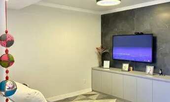 Imagem 2: Casa para venda com 110 metros quadrados com 3 quartos em Centro - Camboriú - SC