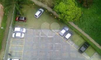 Imagem 5: Apto com 2 quartos e sala com varanda