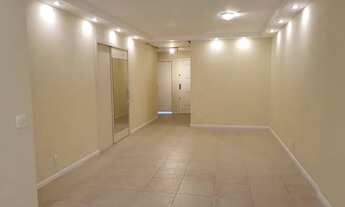 Imagem 3: Amplo Sala 03 quartos + escritório, 130m2, armários planejados