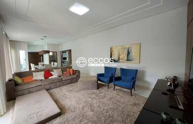 Imagem 6: Casa com 4 suítes para alugar no bairro Jardim Karaíba