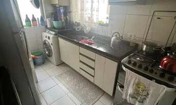 Imagem 4: Apartamento com 3 quartos, 60m² à venda no Santa Cândida por R$ 200.000,00