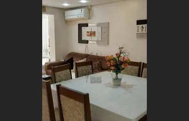 Imagem 5: Apartamento com sacada de frente Ref.: *48