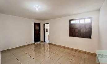 Imagem 3: Casa ou Apto Térreo para aluguel com 3 quartos em Jardim Vitória - Itabuna - BA
