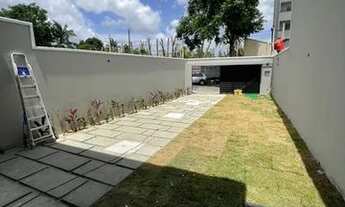 Imagem 3: Casa para venda possui 120 metros quadrados com 4 quartos em Parque Havai - Eusébio - CE