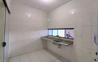 Imagem 3: Alugo sobrado na 706 sul (residencial Palmeiras) 2/4 com suíte e 02 vg de garagem