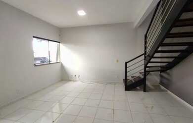 Imagem 4: Alugo sobrado na 706 sul (residencial Palmeiras) 2/4 com suíte e 02 vg de garagem