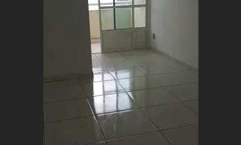 Imagem 3: Apartamento 2/4 em condomínio fechado