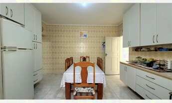 Imagem 4: Sobrado para venda tem 198 metros quadrados com 2 quartos