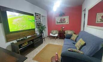 Imagem 4: Casa com piscina e quintal com árvores frutíferas em São José do Imbassaí-Maricá