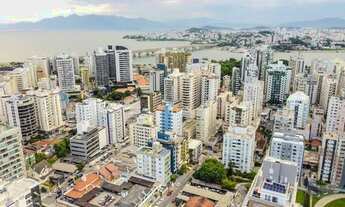 Imagem 2: Apartamento para Venda em Florianópolis, Centro, 1 dormitório, 1 suíte, 1 banheiro