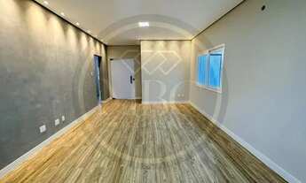 Imagem 3: CASA COM PISCINA NO PARQUE DAS LARANJEIRAS, 3 QUARTOS