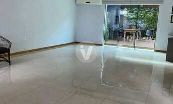 Imagem 2: Casa alto padrão em Condomínio Fechado