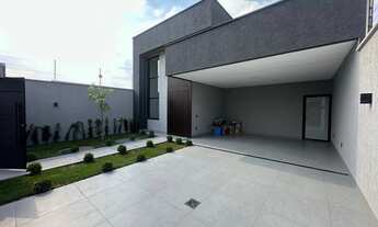 Imagem 3: Casa Térrea, três suítes, sala pé direito duplo e piscina aquecida