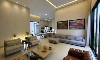 Imagem: Casa no condomínio GOLDEN VILLAGE disponível